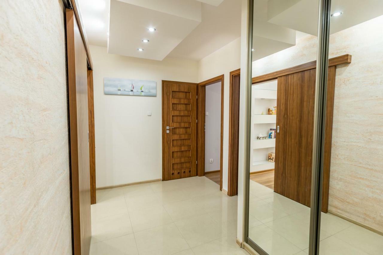 Apartament Tarasy Sobieskiego Torun Exterior photo