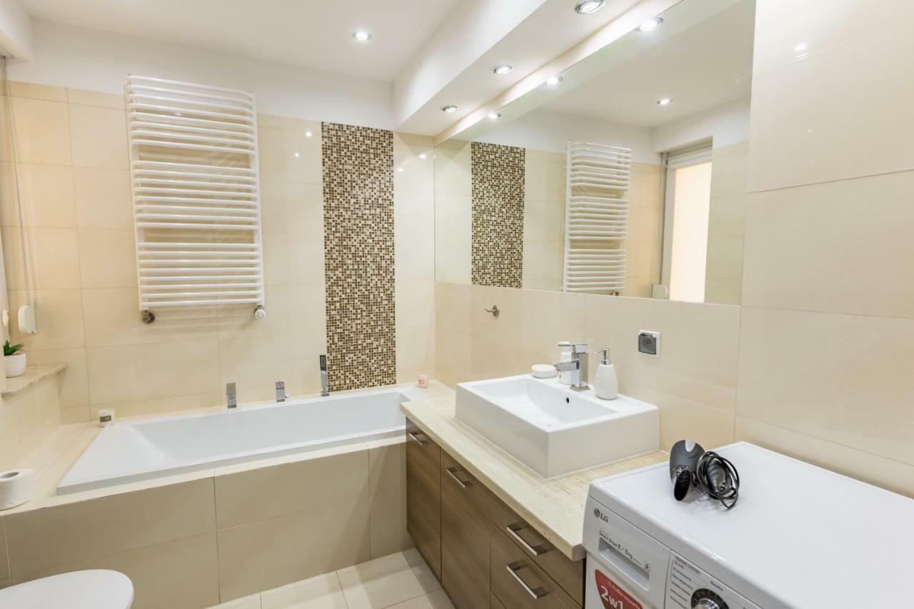 Apartament Tarasy Sobieskiego Torun Exterior photo